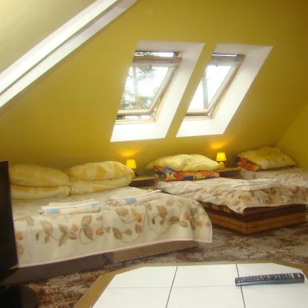 Abba Wynajem Pokoi Homestay *