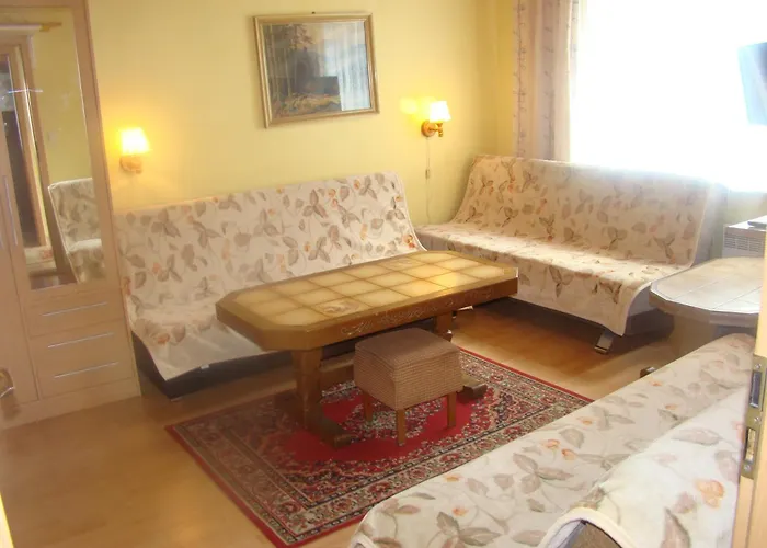 ホームステイ Abba Wynajem Pokoi ミエルノ